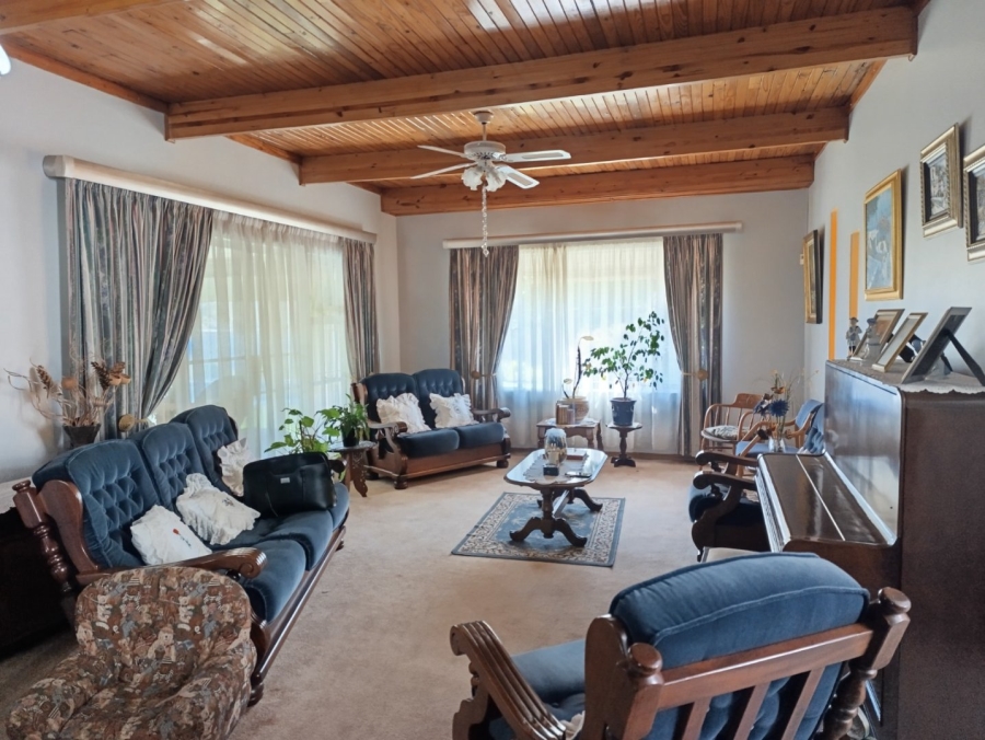 4 Bedroom Property for Sale in Fichardt Park Free State